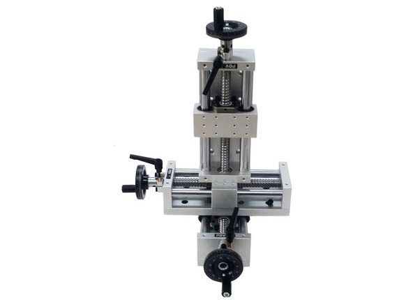 PT-LX系列三維組合臺XYZ滑臺手動線性滑軌絲桿調節(jié) PT-LX系列三維組合臺XYZ滑臺手動線性滑軌絲桿調節(jié)