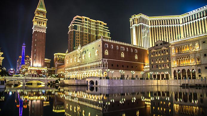 探秘城市樓體亮化工程：閃爍之美