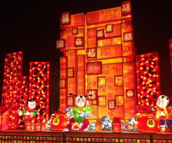 城市節(jié)日燈光亮化：照亮城市，傳遞溫暖