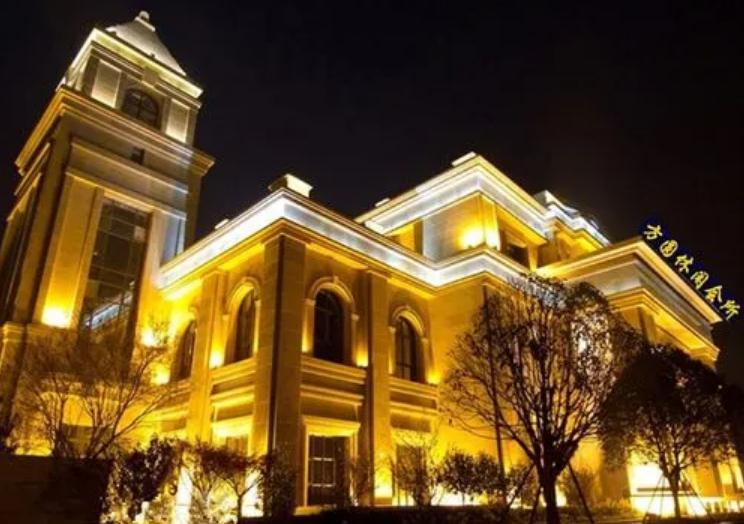 私人會(huì)所亮化：打造舒適、高檔的娛樂(lè)場(chǎng)所